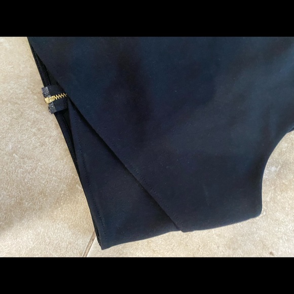 Express ladies small cross back crop top - Picture 5 of 5